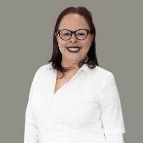 Staff member Diana Almonte from 32c75f995293