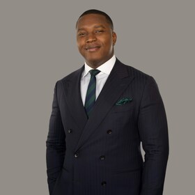 Staff member Oscar Kienou from 32c75f995293