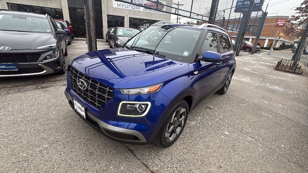 2022 Hyundai Venue Limited