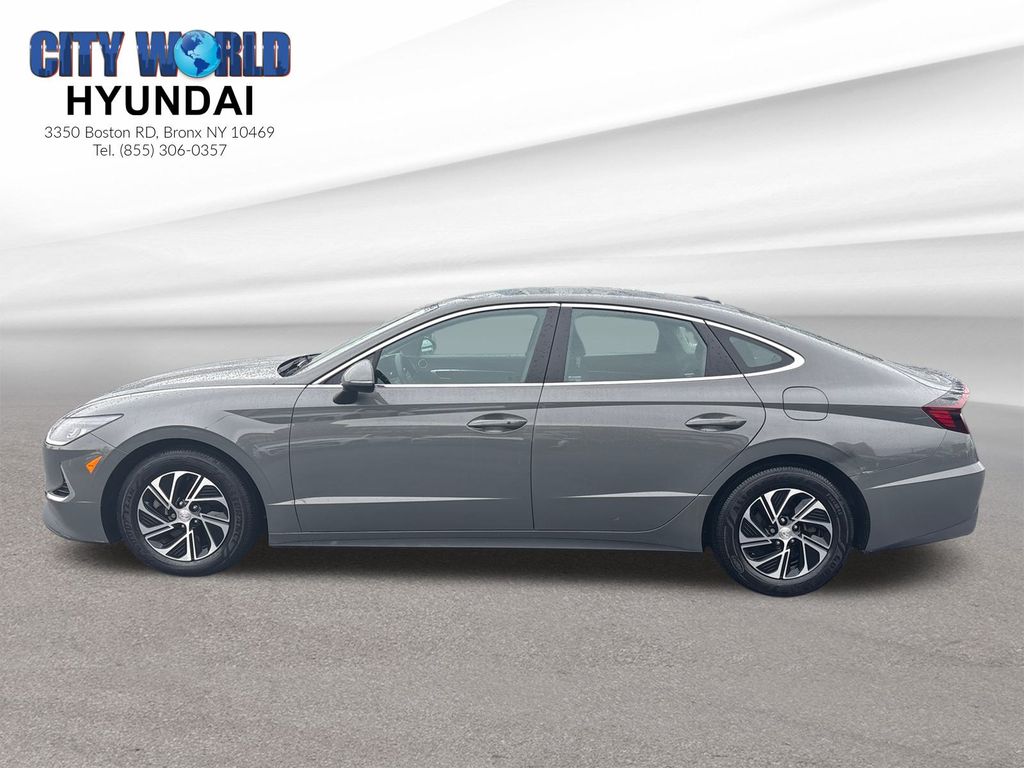 Used 2022 Hyundai Sonata Hybrid Blue with VIN KMHL24JJ9NA037504 for sale in Bronx, NY