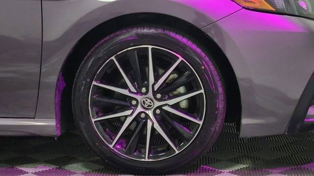 2024 Toyota Camry SE - Photo 22