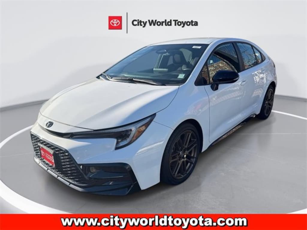 Used 2024 Toyota Corolla SE Nightshade Sedan
