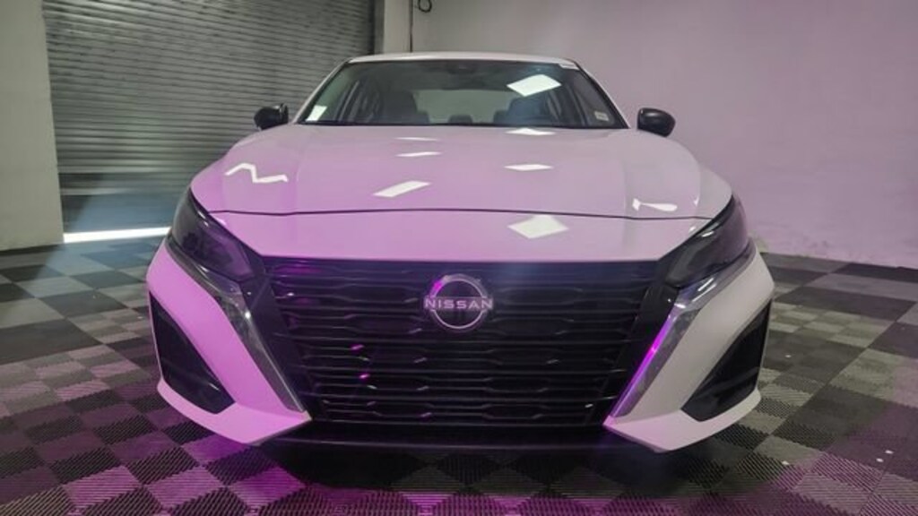 Used 2025 Nissan Altima 2.5 SV Sedan