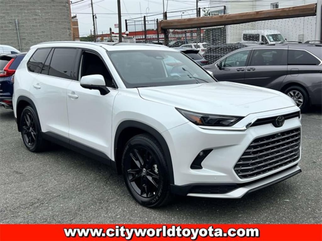 Used 2025 Toyota Grand Highlander Hybrid MAX Platinum Sport Utility
