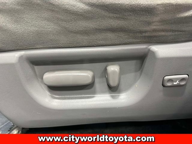 2018 Toyota Sequoia SR5 - Photo 22