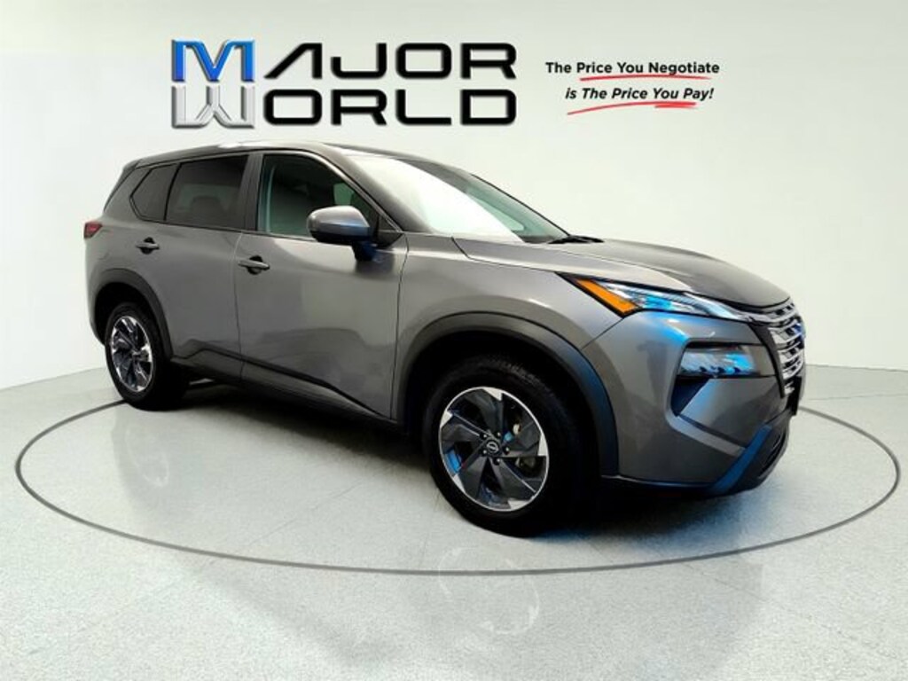 Used 2025 Nissan Rogue SV Sport Utility