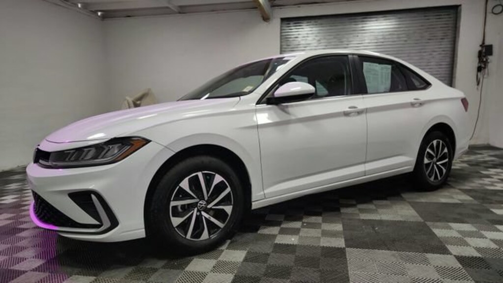 Used 2025 Volkswagen Jetta 1.5T S Sedan