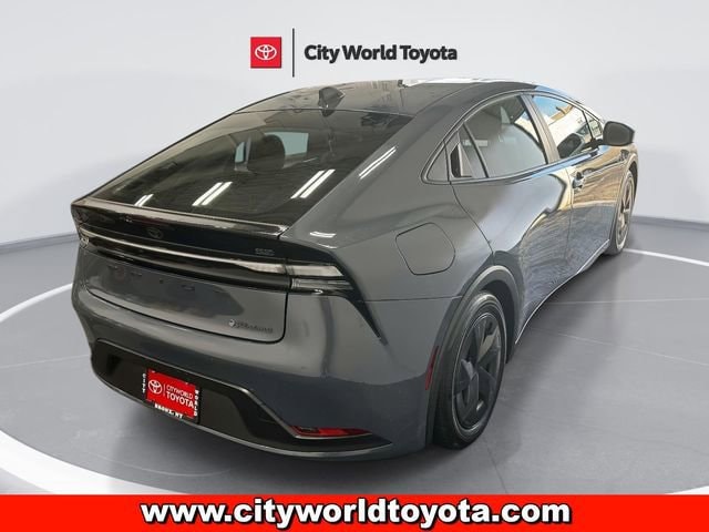 2024 Toyota Prius Prime SE - Photo 7