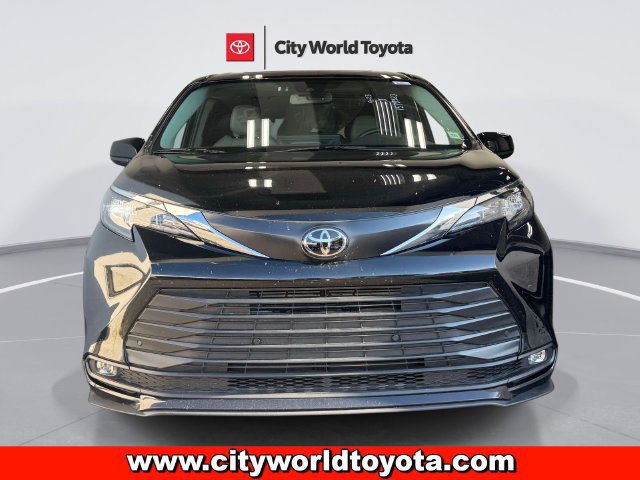 Used 2026 Toyota Sienna XLE Passenger Van