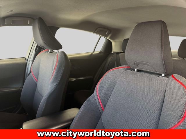 2024 Toyota Prius Prime SE - Photo 19