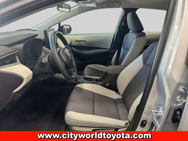 2026 Toyota Corolla LE - Photo 14