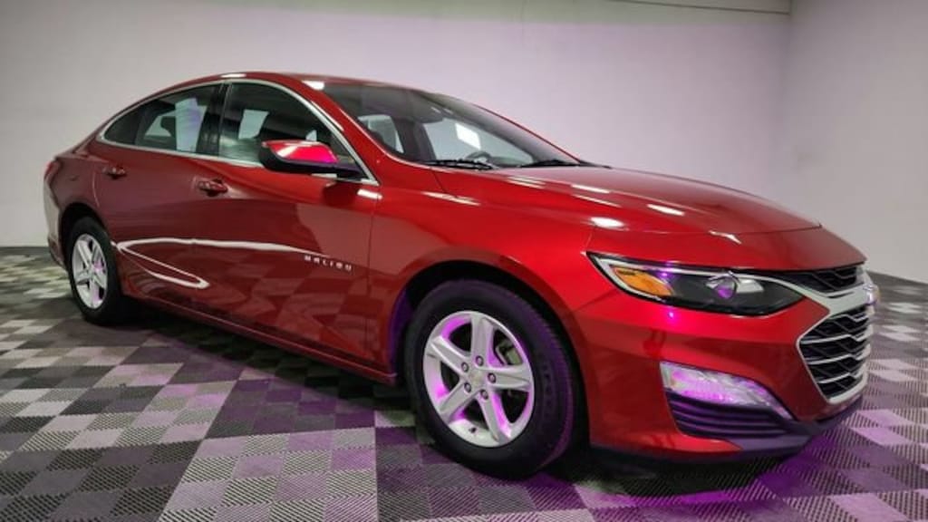 Used 2024 Chevrolet Malibu LT Sedan