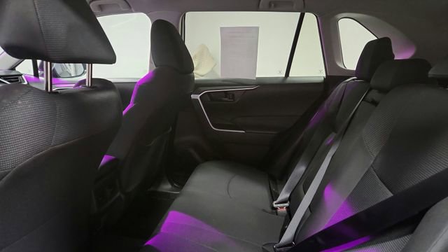 2025 Toyota RAV4 LE - Photo 18