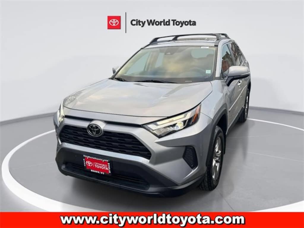 Used 2025 Toyota RAV4 XLE Sport Utility