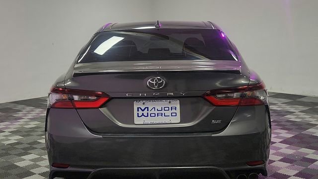 2024 Toyota Camry SE - Photo 6