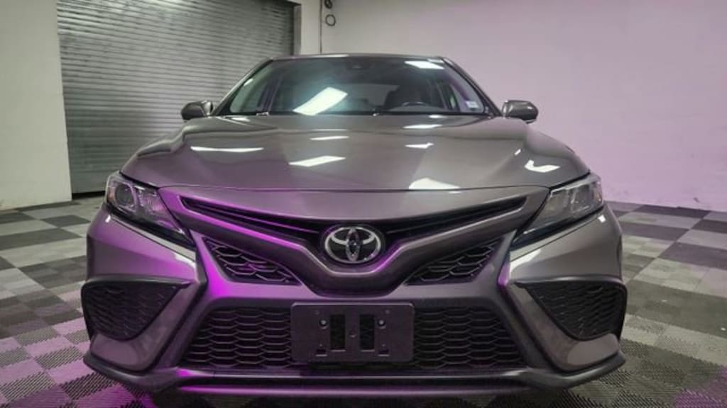 Used 2024 Toyota Camry SE Sedan
