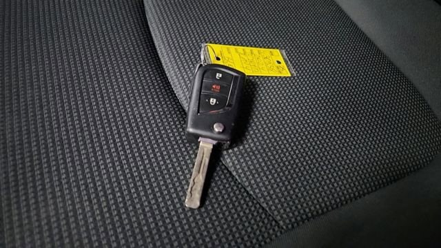 2024 Toyota RAV4 LE - Photo 14