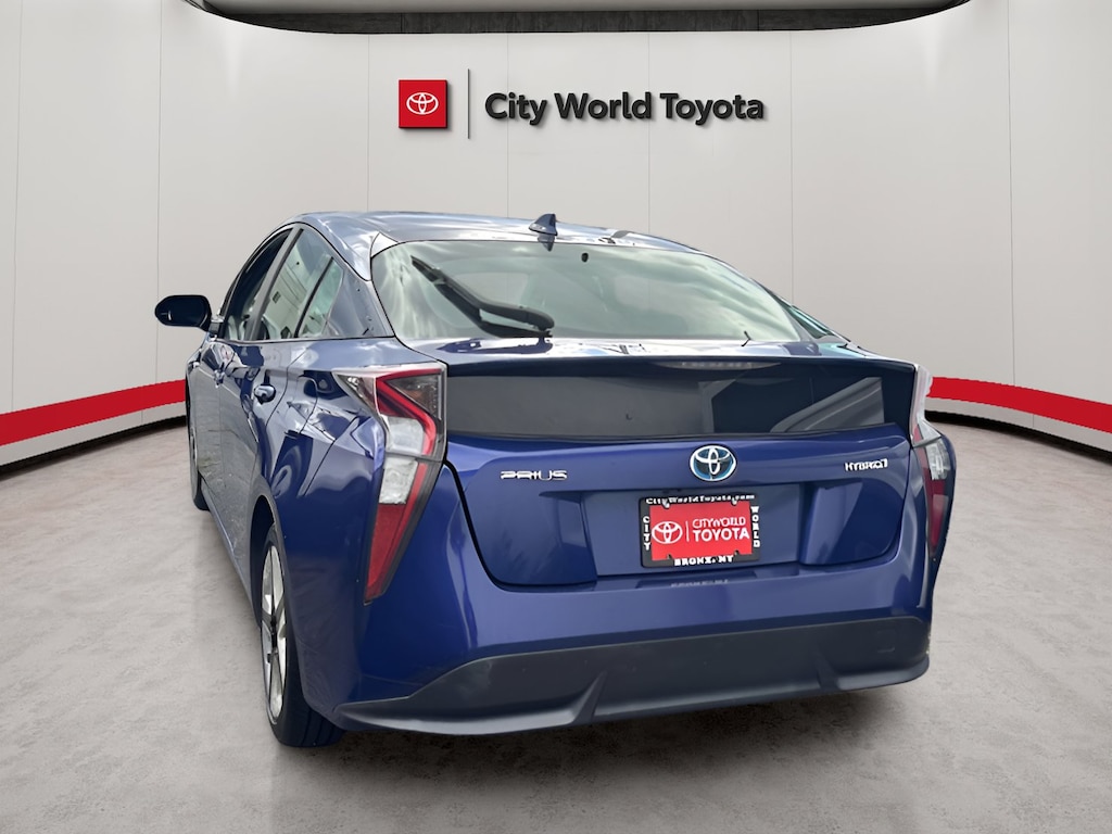 Used 2016 Toyota Prius Three Touring Hatchback