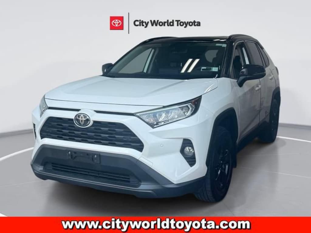 Used 2019 Toyota RAV4 XLE Sport Utility