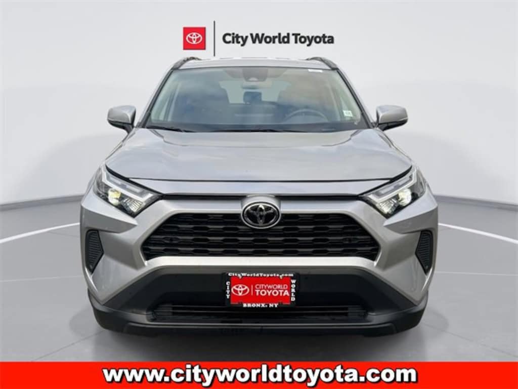 Used 2025 Toyota RAV4 Hybrid XLE Sport Utility