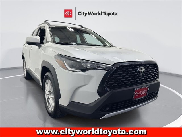 2022 Toyota Corolla Cross LE