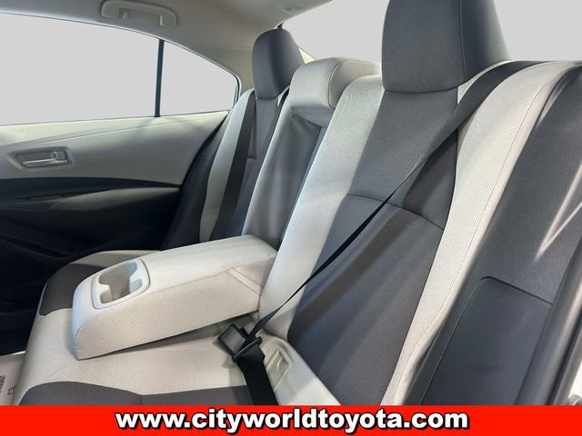 2026 Toyota Corolla LE - Photo 15