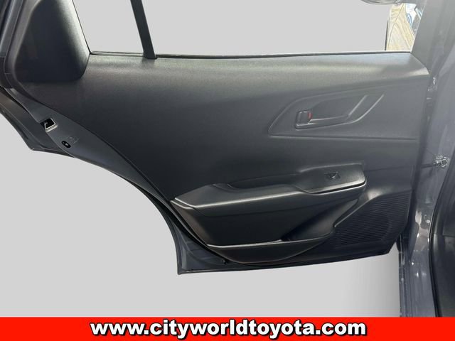 2024 Toyota Prius Prime SE - Photo 12