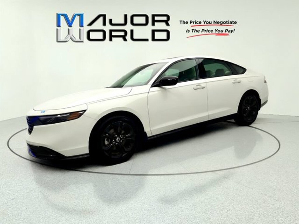 Used 2025 Honda Accord SE Sedan
