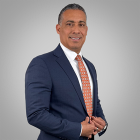 Staff member FRANCISCO NOLASCO from 7fa48ce63379