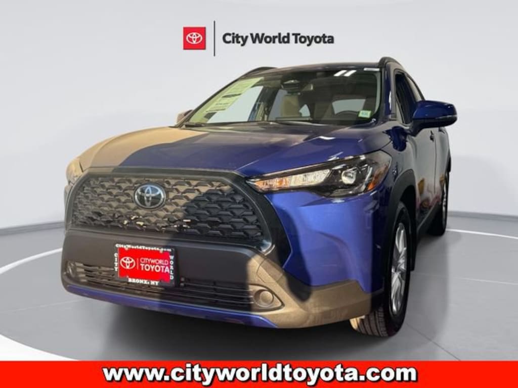 Used 2024 Toyota Corolla Cross LE Sport Utility