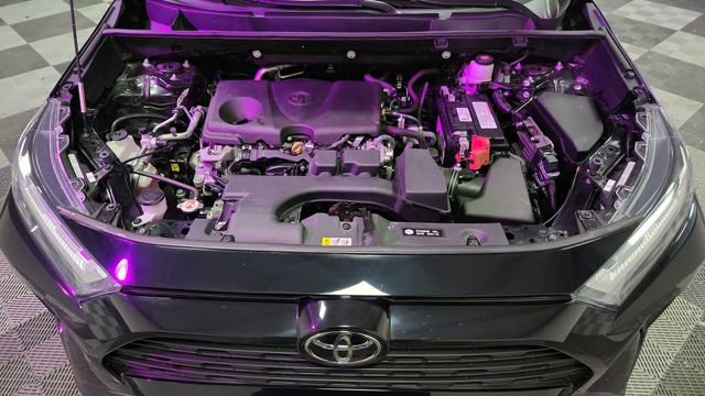 2024 Toyota RAV4 LE - Photo 23