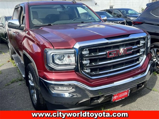 2017 GMC Sierra 1500 SLT's photo