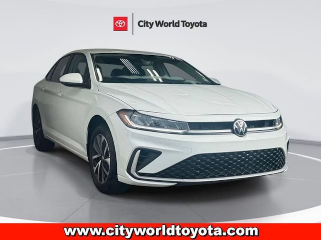 Used 2025 Volkswagen Jetta 1.5T S Sedan