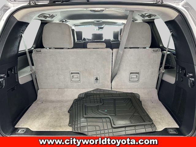 2018 Toyota Sequoia SR5 - Photo 11