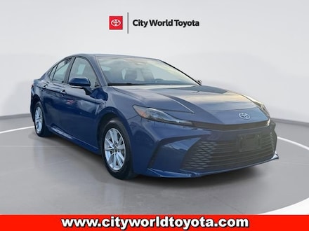 2025 Toyota Camry LE Sedan