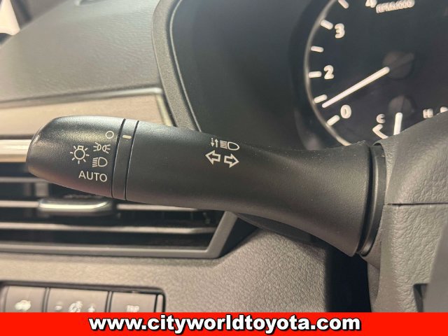 2025 Nissan Altima SV - Photo 22