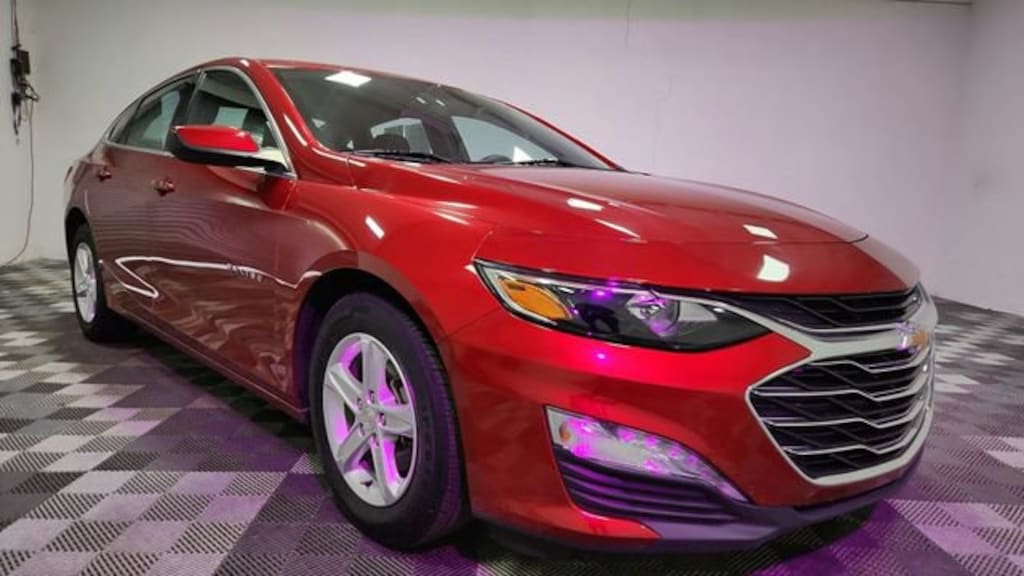 Used 2024 Chevrolet Malibu LT Sedan