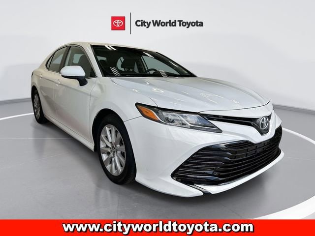 2019 Toyota Camry LE