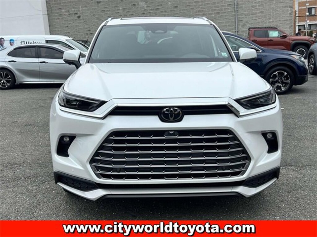 Used 2025 Toyota Grand Highlander Hybrid MAX Platinum Sport Utility