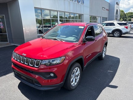 2025 Jeep Compass LATITUDE 4X4 Sport Utility