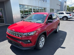 2025 Jeep Compass LATITUDE 4X4 Sport Utility