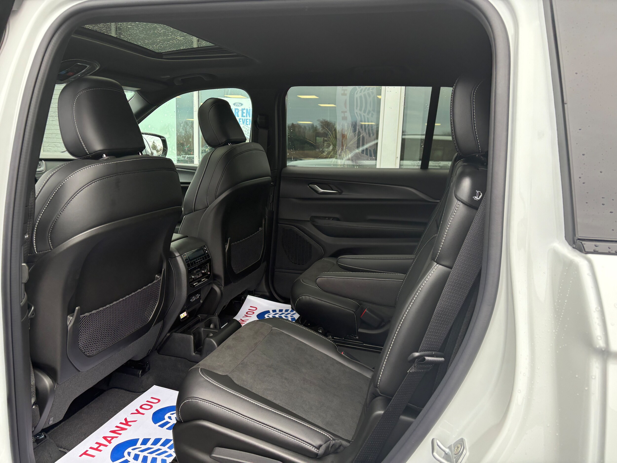2025 Jeep Grand Cherokee L Altitude - Photo 7