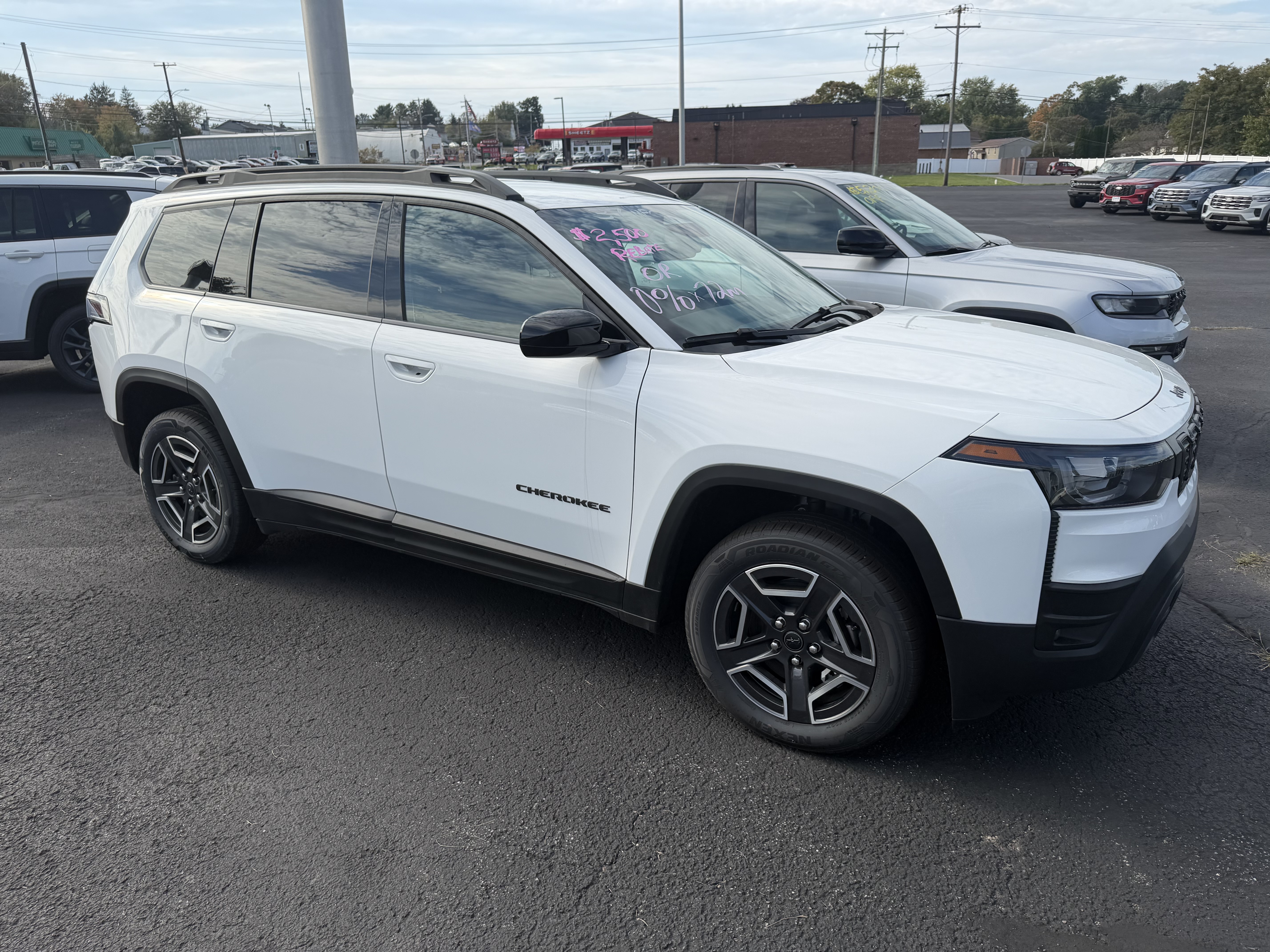 2026 Jeep Cherokee LAREDO 4X4 Sport Utility