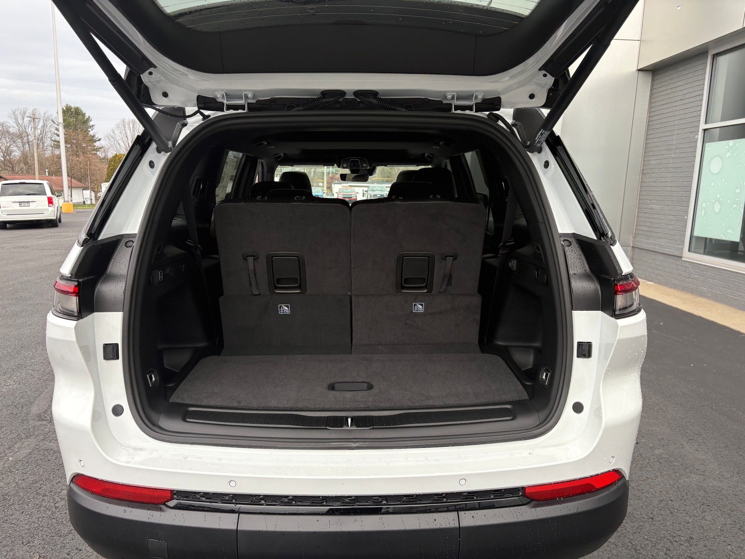 2025 Jeep Grand Cherokee L Altitude - Photo 6