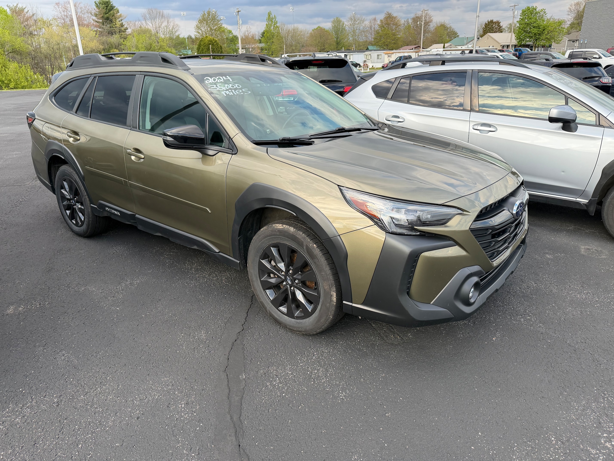 2024 Subaru Outback Onyx Edition's photo