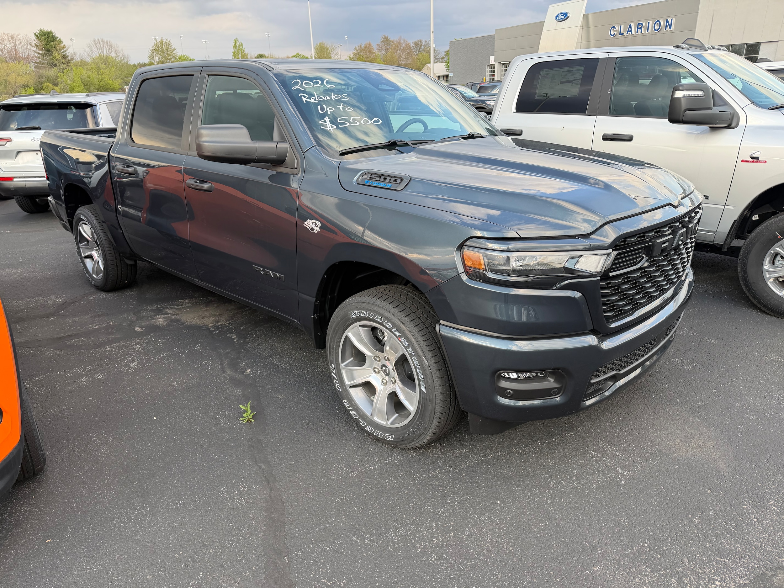 2026 RAM 1500 Express 4x4 Crew Cab 5'7's photo