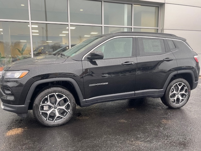 2026 Jeep Compass Limited's photo