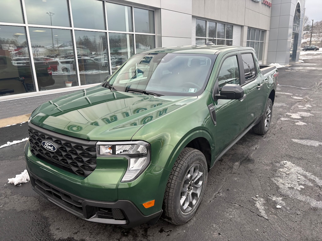New 2025 Ford Maverick XLT XLT AWD SuperCrew