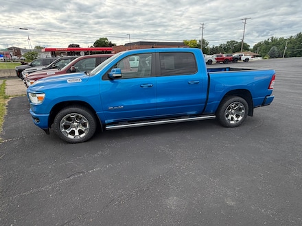 2022 Ram 1500 Big Horn Big Horn 4x4 Crew Cab 57 Box