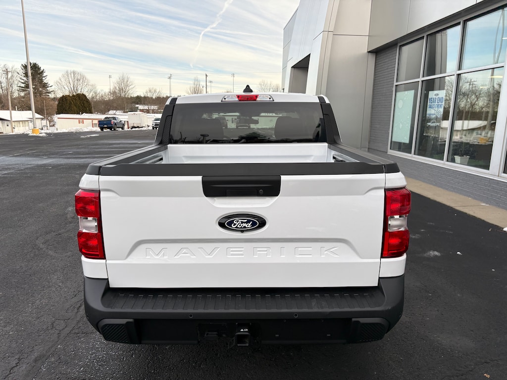 New 2025 Ford Maverick XL XL AWD SuperCrew